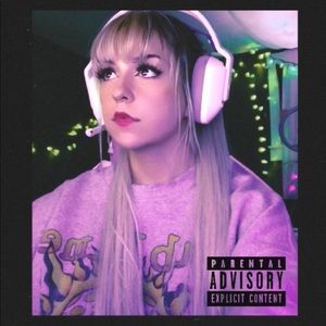 Meet your Posher, Lillith